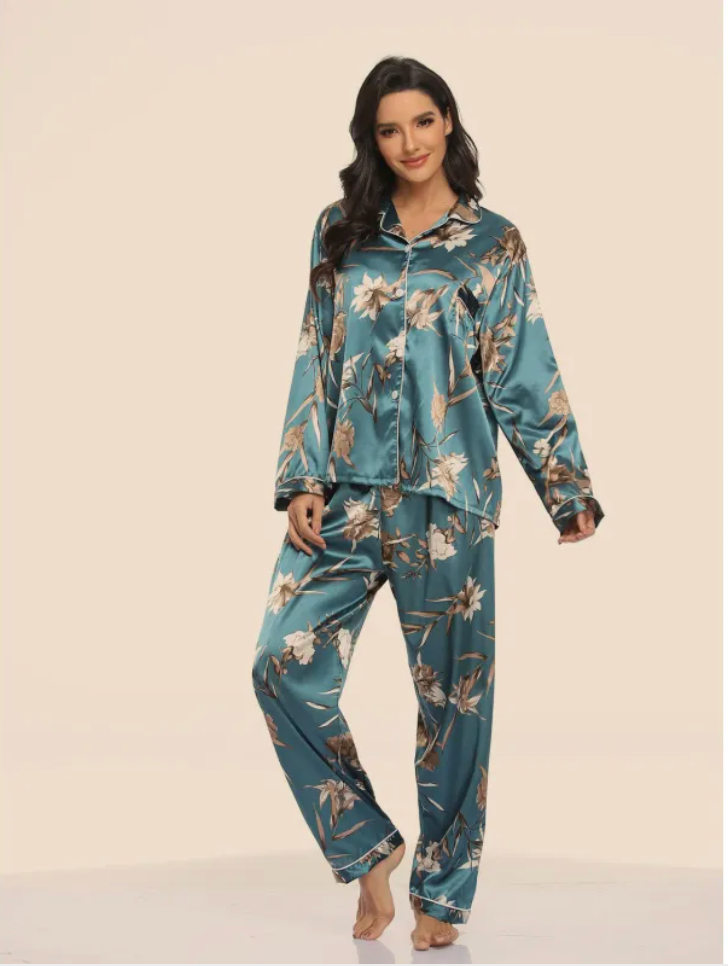 Women's Stretch Satin Two-Piece Pajama Set