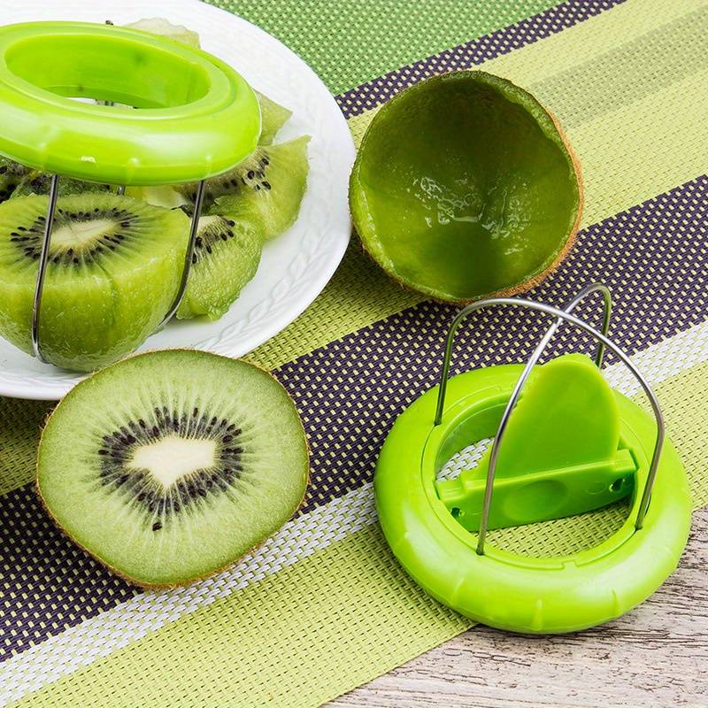 Kiwi Peeler and Splitter Tool