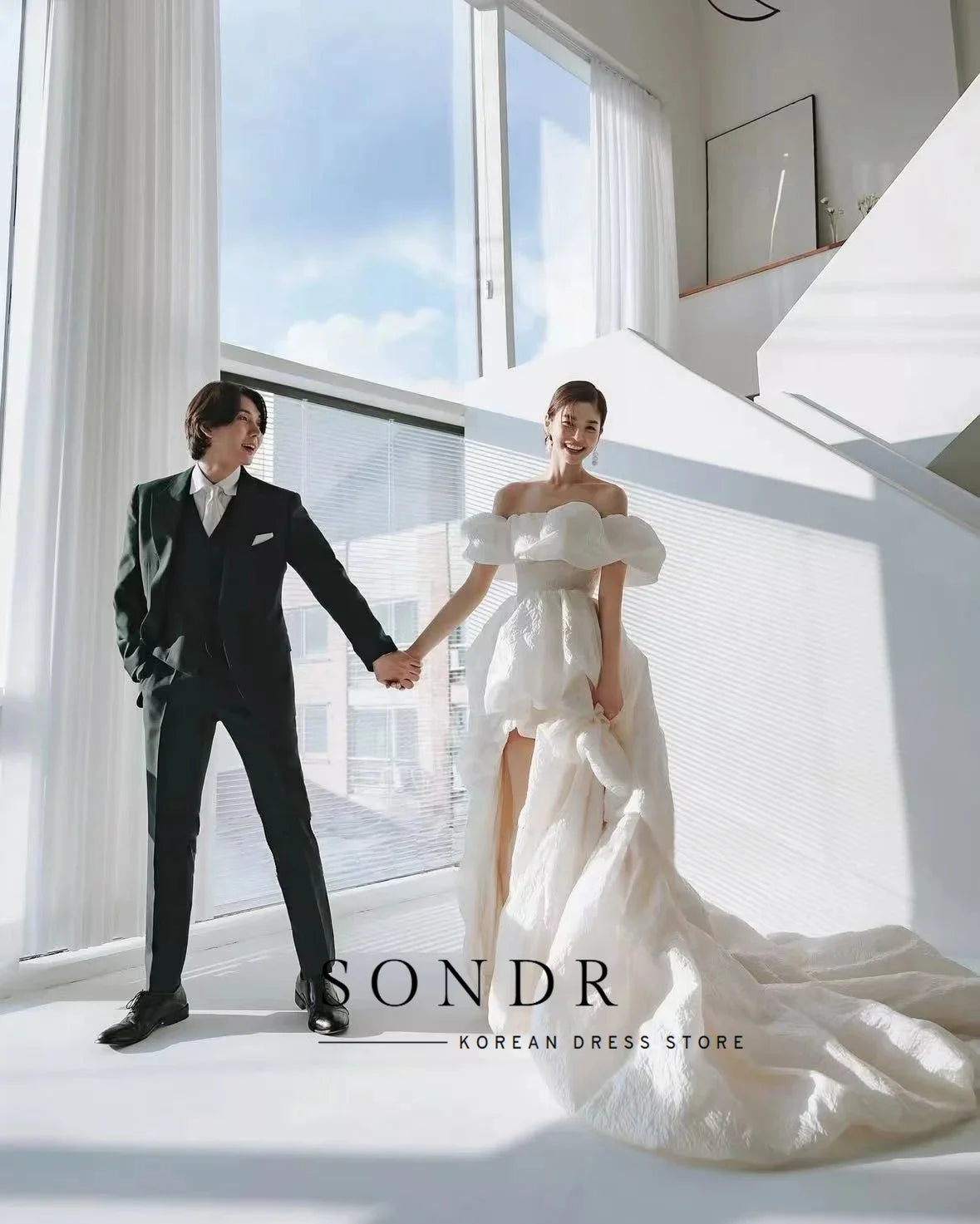 Sondr Sexy Off Shoulder High Low Wedding Dresses Short Front Long Back Korea PhotoShoot Corset Back Bridal Gown Customized