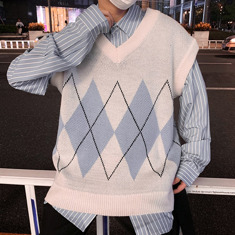 Knit Vest for Students, Trendy V-Neck Sweater Top