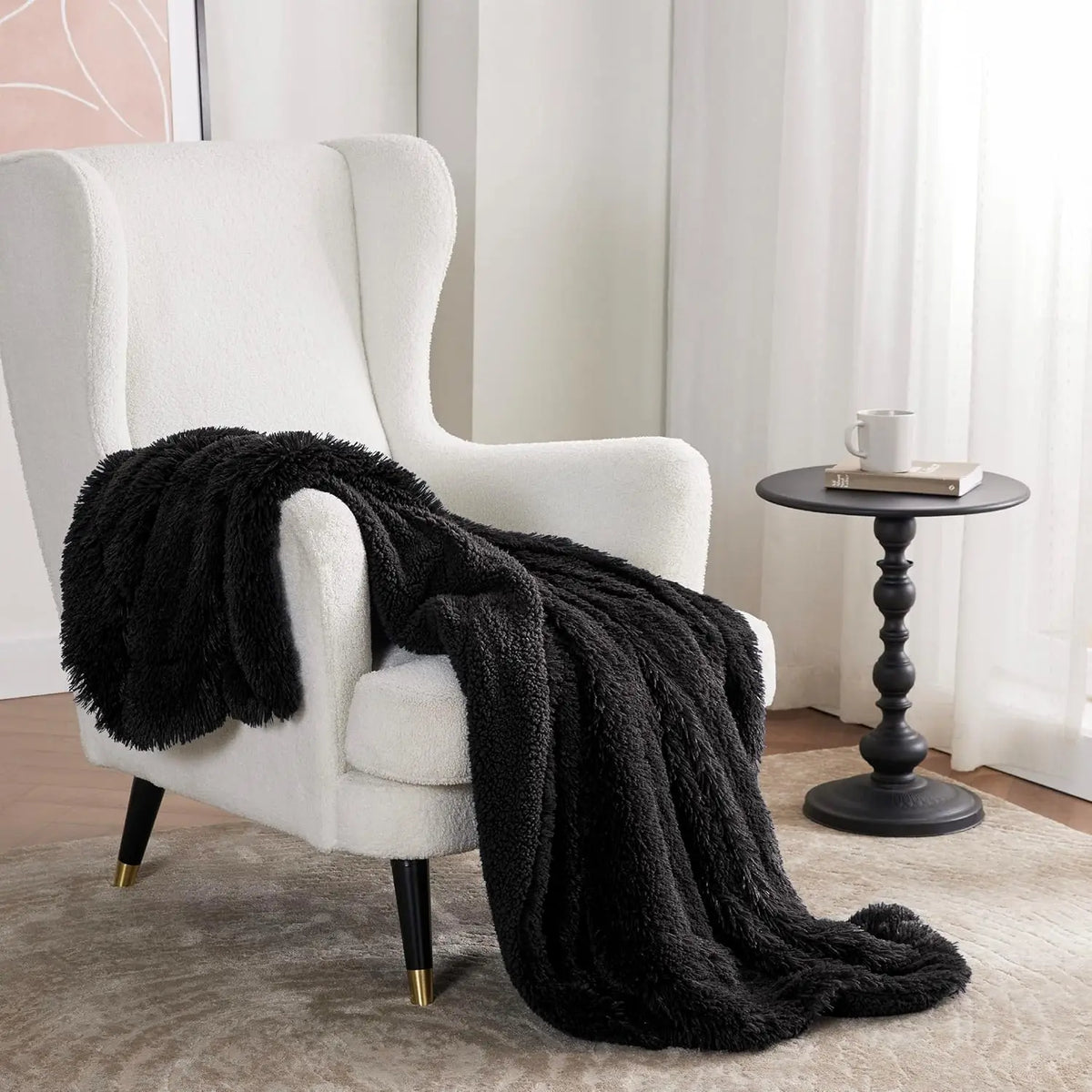 Black Fluffy Faux Fur Sherpa Throw Blanket - Soft Plush Reversible Blanket for Couch & Bed
