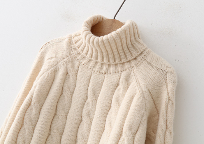 Women's Cable Knit Turtleneck Sweater